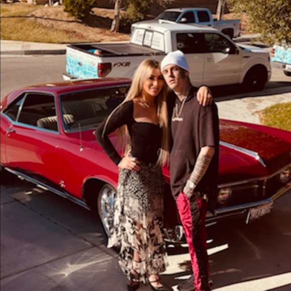 Meet your Posher, Melanie - Picture 1 of 1